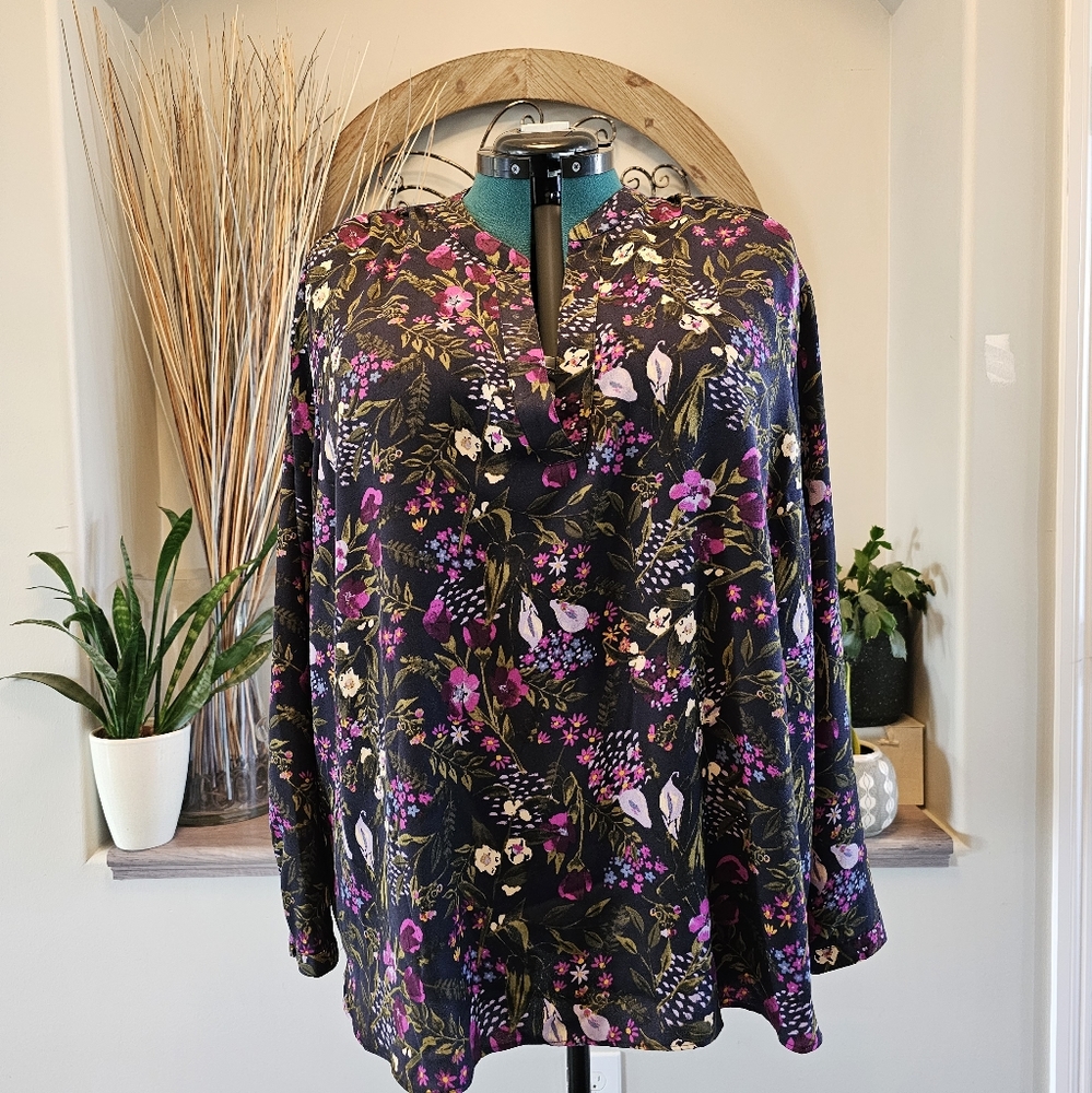 Ava & Viv 3X Excellent Condition Floral Tunic Blouse